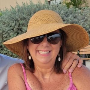 Meet your Posher, Theresa